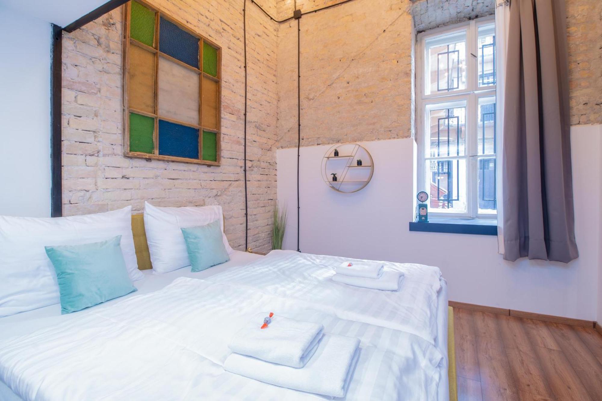 Corvin Loft Apartment Budapest Luaran gambar